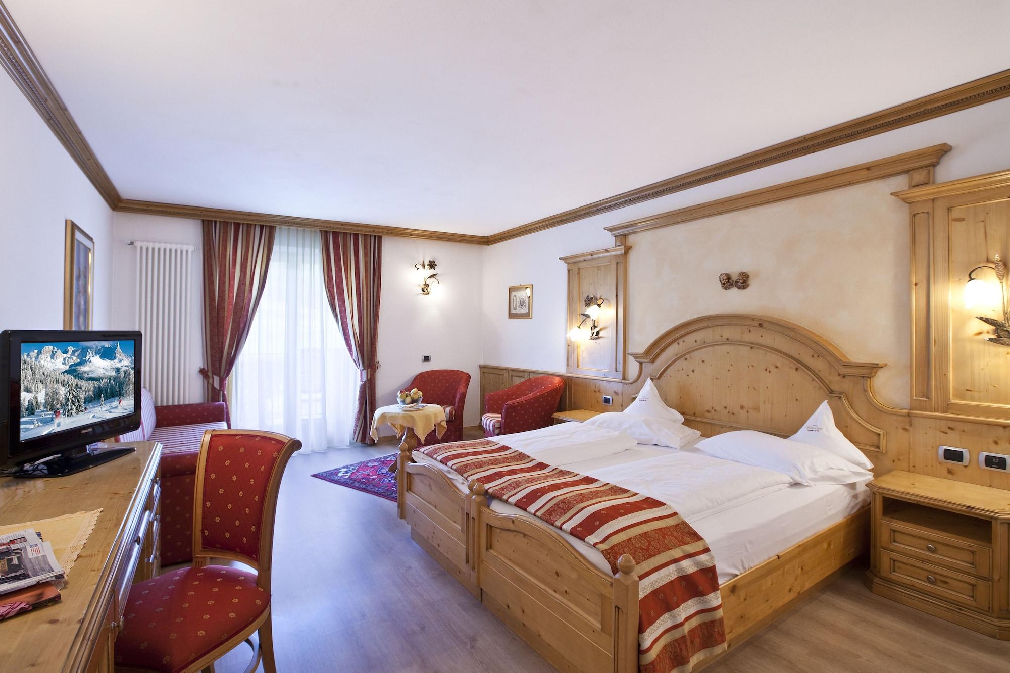 Hotel Lagorai Resort&Spa Cavalese Esterno foto